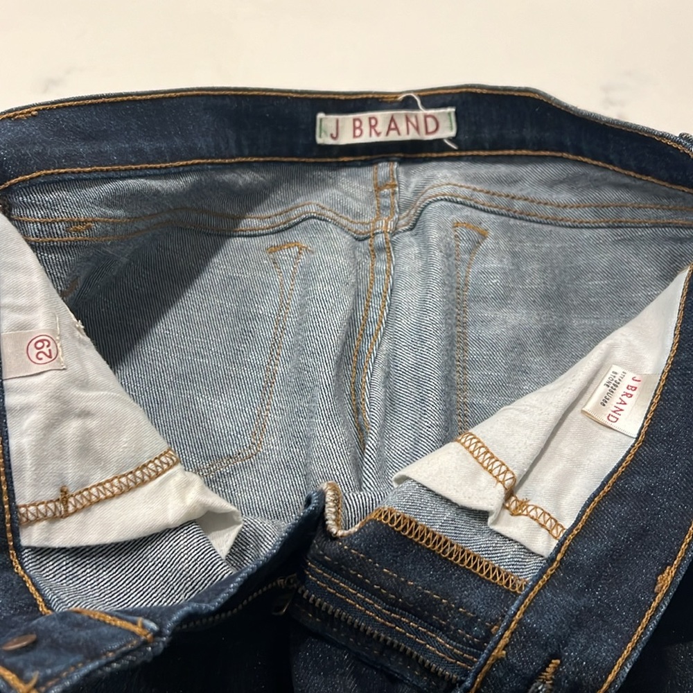 J Brand Curvy Straight Leg Jeans - Picture 3 of 4